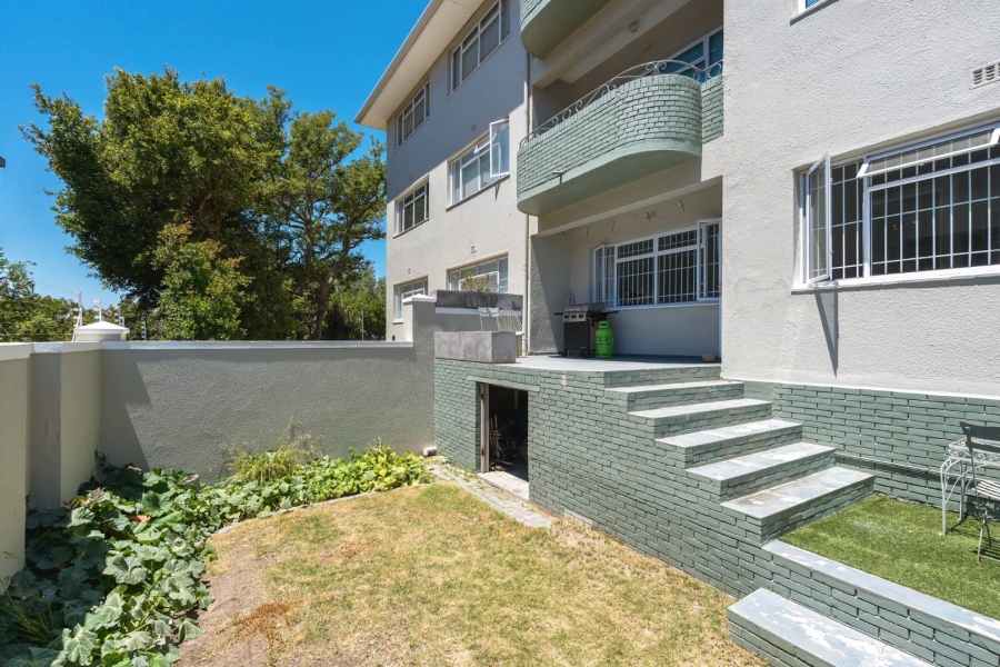 1 Bedroom Property for Sale in Oranjezicht Western Cape